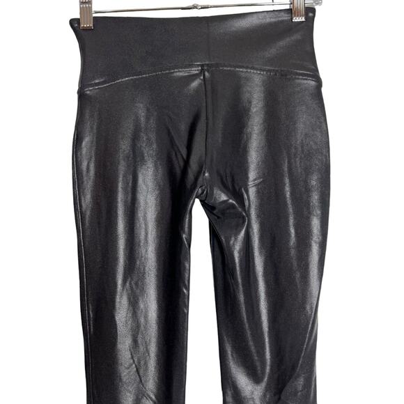 Spanx Faux Leather Leggings SIZE S Black Shaping Contoured Power Waistband - Picture 8 of 12